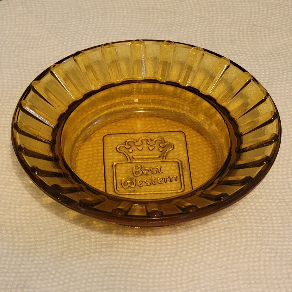 Best Western Amber Ashtray- American Vintage